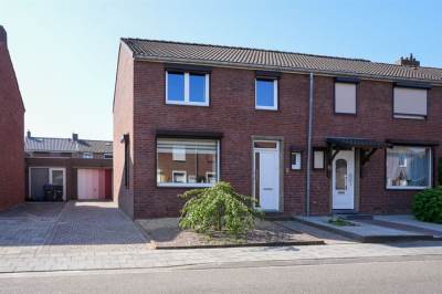 Woning Margrietstraat 8 Puth