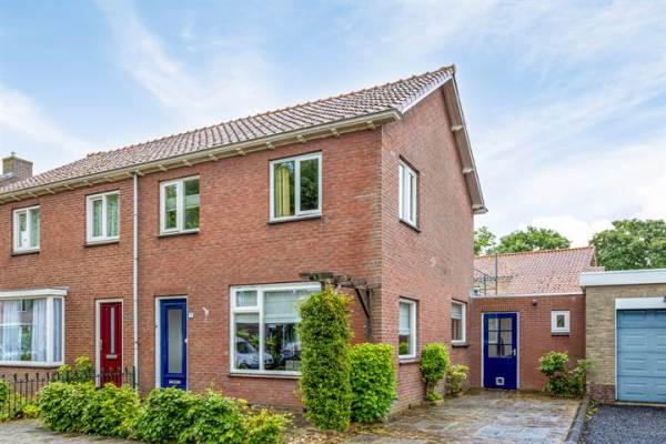Woning Klaas Laanstraat 34 Bovenkarspel