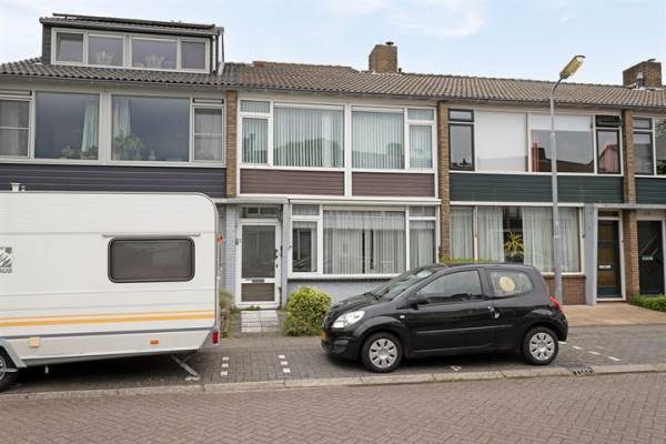 Woning Burgemeester van Edenstraat 48 Krommenie