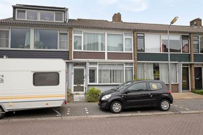Woning Burgemeester van Edenstraat 48 Krommenie
