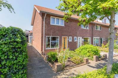 Woning Bilderdijkstraat 1 Alphen aan den Rijn