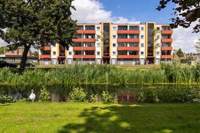 Woning Admiraal de Ruyterweg 20 Zwijndrecht