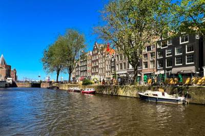 Woning Geldersekade 13H Amsterdam