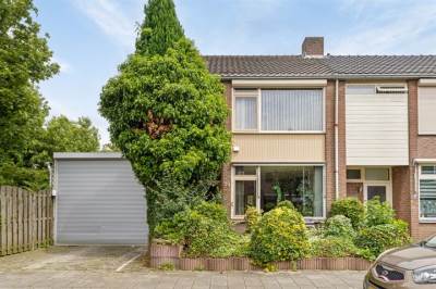 Woning Maria van Bourgondiëstraat 39 Oss