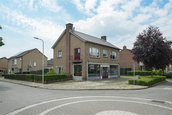 Woning Rijnstraat 11 Doornenburg