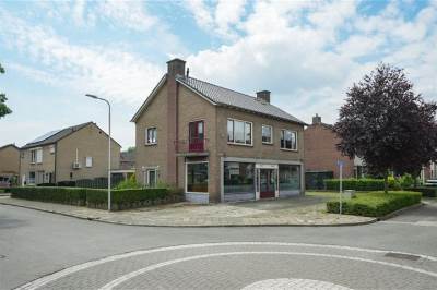 Woning Rijnstraat 11 Doornenburg