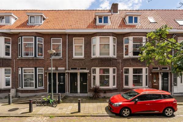 Woning Van Dijckstraat 18A Schiedam