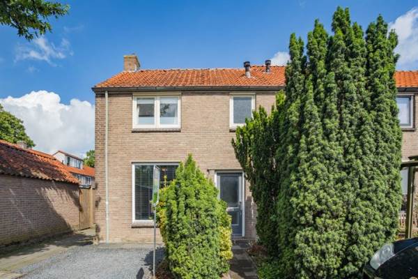 Woning Anthonie van Dyckstraat 64 Deventer