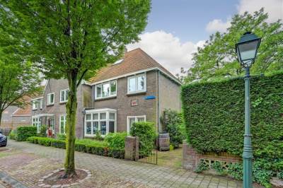 Woning Julianastraat 1 Geertruidenberg