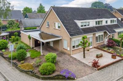 Woning Clara van Delwigstraat 28 Doornenburg