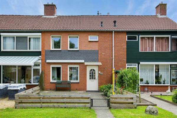 Woning Meridiaan 102 Klazienaveen