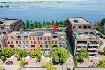 Woning Bert Haanstrakade 142G Amsterdam