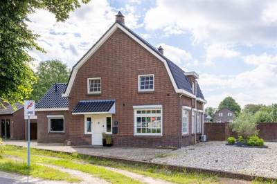 Woning Rijksweg 29 Bergen (LI)