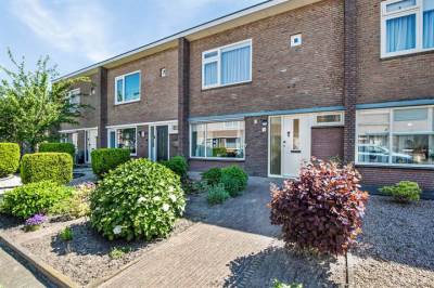 Woning Troelstrastraat 45 Veendam