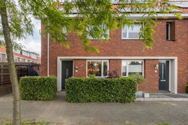 Woning Johan Metzelaarstraat 1 Breda