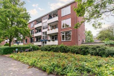 Woning W.H. van Leeuwenlaan 128 Delft