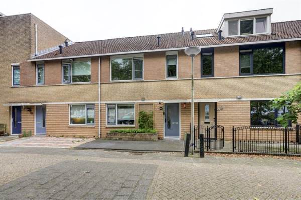 Woning Oranjepoldererf 68 Gouda