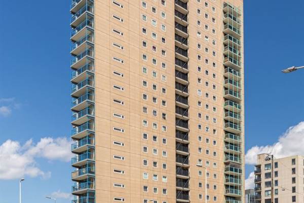 Woning Strevelsweg 689 Rotterdam