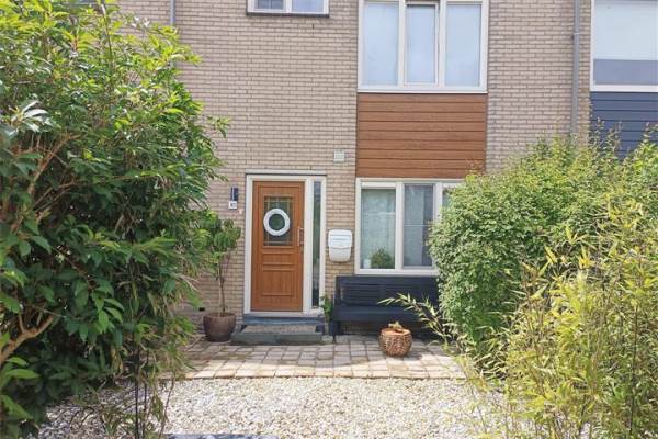 Woning Fuikhoren 10 Hellevoetsluis