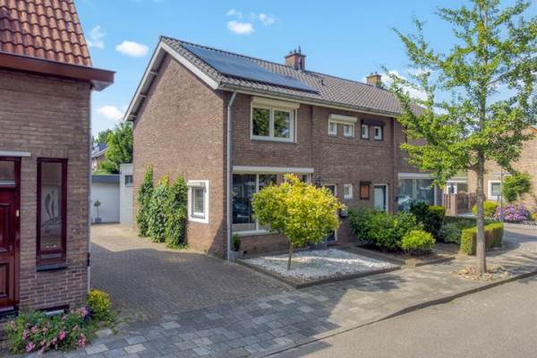 Woning Nachtegaalstraat 68 Geleen