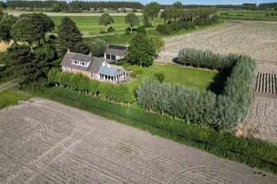 Woning Eerste Dijk 1 Sint-Maartensdijk