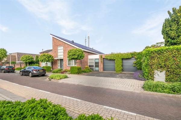 Woning Graaf van Egmondstraat 83 Oud-Beijerland