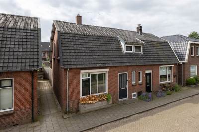 Woning Moeshof 22 Neede