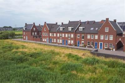 Woning Weergang 42 Geertruidenberg