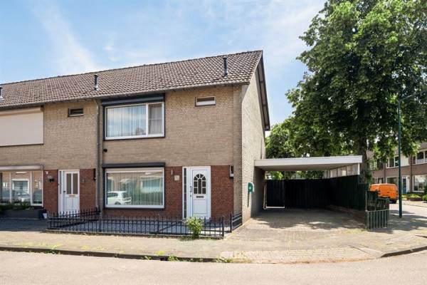 Woning Margrietstraat 14 Beek en Donk