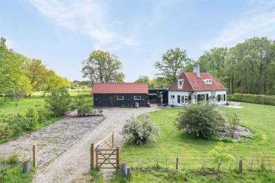 Woning Oranjeweg 123 Emst