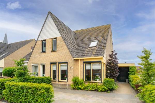 Woning 1e Rozenstraat 24 Lutjebroek