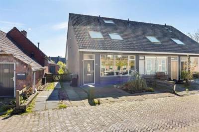 Woning Haadstrjitte 16 Wierum