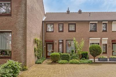 Woning Pruimengaarde 15 Dongen