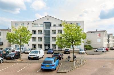 Woning Slotplein 152 Capelle aan den IJssel