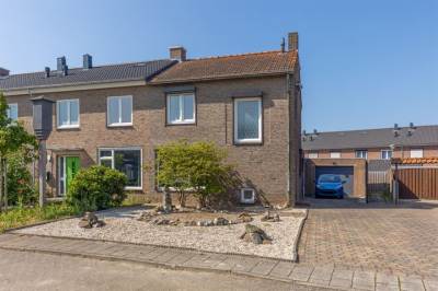 Woning Crostolostraat 12 Stein