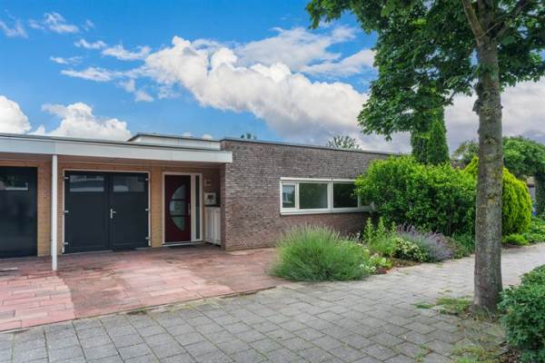 Woning De van der Schuerenmarke 35 Zwolle