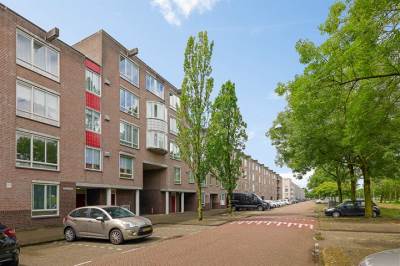 Woning Bernard Shawsingel 332 Amsterdam