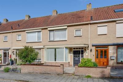 Woning Zilvermeeuwplantsoen 19 Volendam