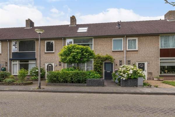 Woning Rembrandt van Rijnstraat 12 Oisterwijk