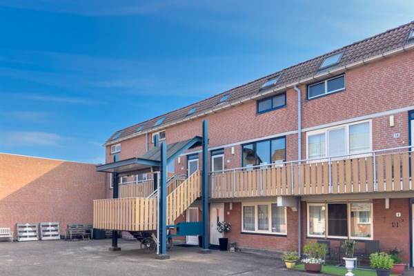 Woning Ina Damman erf 16 Capelle aan den IJssel
