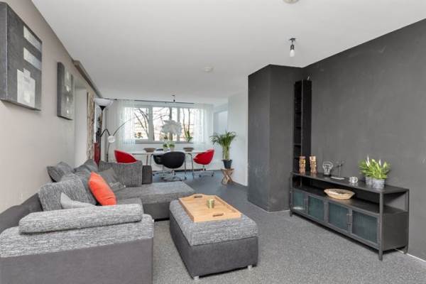 Woning Grubbehoeve 42 Amsterdam