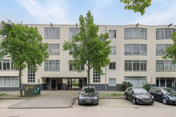Woning Charlotte Brontéstraat 152 Amsterdam