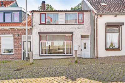Woning Oostvest 45 Sint-Maartensdijk