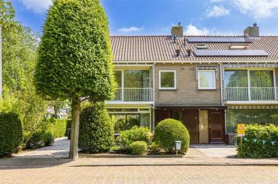Woning Vincent van Goghsingel 17 Hillegom