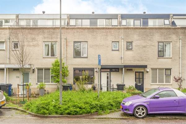 Woning Jacques Brelweg 48 Almere