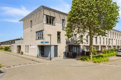 Woning Lofotenweg 1 Almere