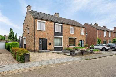 Woning Pastoor van Kanstraat 15 Guttecoven