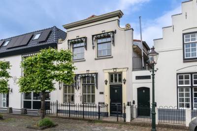 Woning Voorstraat 28 Ooltgensplaat