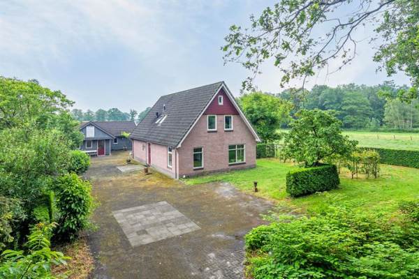 Woning Kapelweg 16 Almen