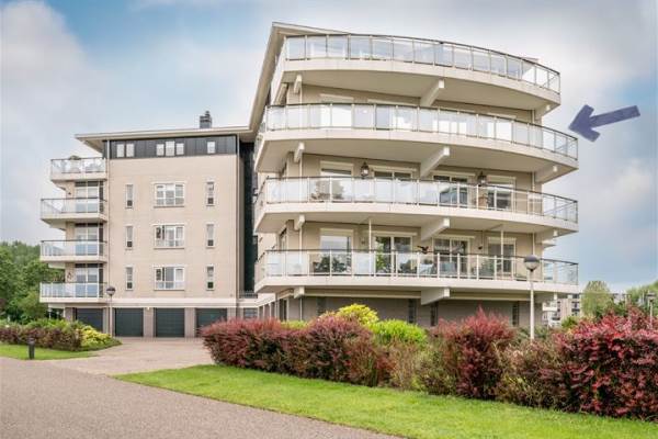 Woning Labradorstroom 37 Huizen